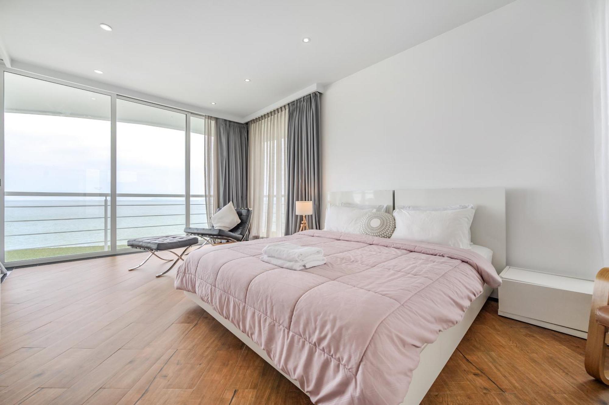 Pure Sunset Beach - Ocean View Room, Pattaya На Джомтьен Экстерьер фото